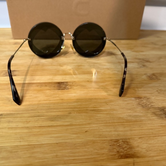 MIU MIU 62mm Layered Heart Round Sunglasses In Grey Mirror - NWOT - Picture 9 of 16